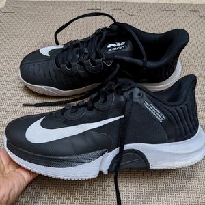 Men's Nike Zoom basketball shoes